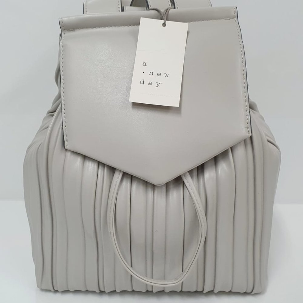 LADIES BAG - GREY BACK BAG